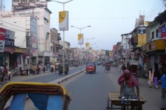 Sluggishness in police activities augments road mishaps   