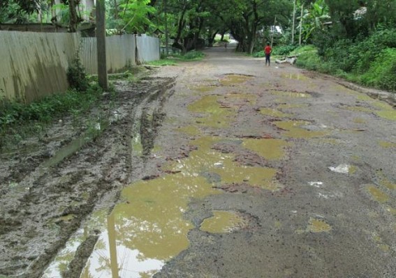 Maharani road under Udaipur sub-division running deplorable Maharani road under Udaipur sub-division running deplorable