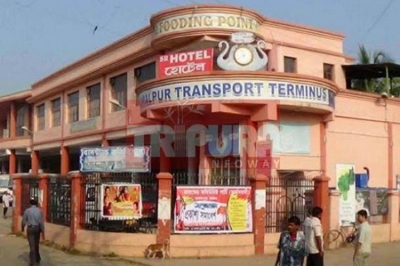Unrestrained CITU-raj made passengersâ€™ priority a distant dream at Kamalpur: Once again clash occurred as women passenger protested against the entrance of rain water in the vehicle