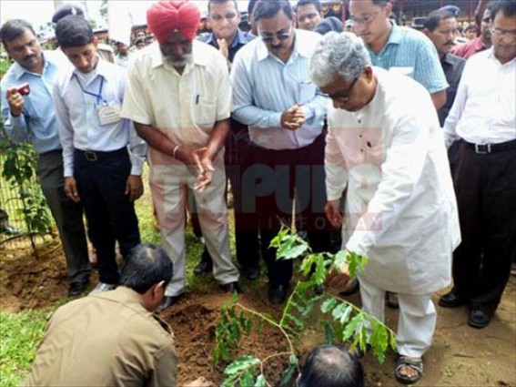 Total   871  fund embezzlement cases recorded under Tripura Forest Dept in 2015-16  FY