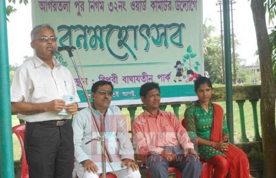 Van Mahotsav observed with enthusiasm