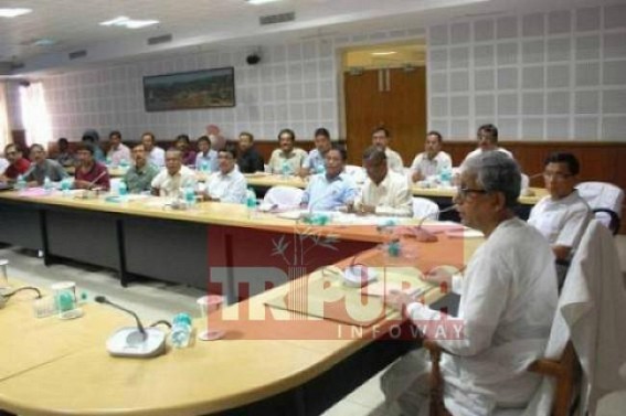 NREGA highest mandays award proves stateâ€™s Economic Crisis, Workless, Jobless Condition : Survey 