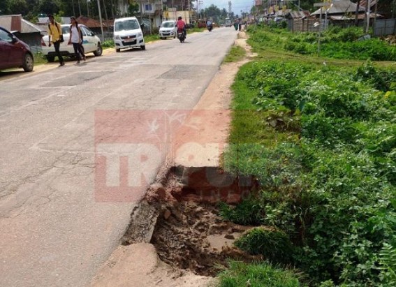 Death Trap at NH44 opposite to Mohar Kunja