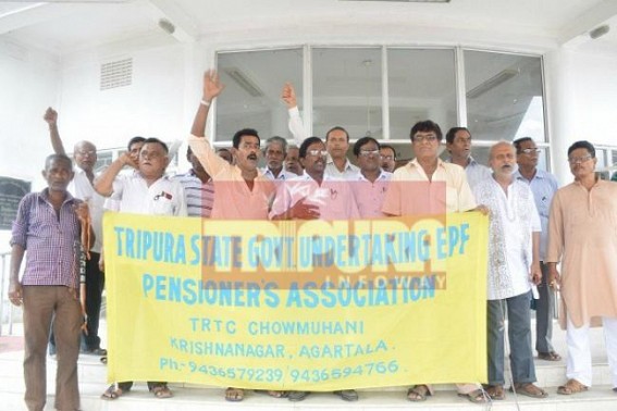 EPF Pensioner association hold mass protest