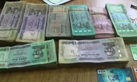Man held with Bangladeshi currency, Indian ATMs Man held with Bangladeshi currency, Indian ATMs