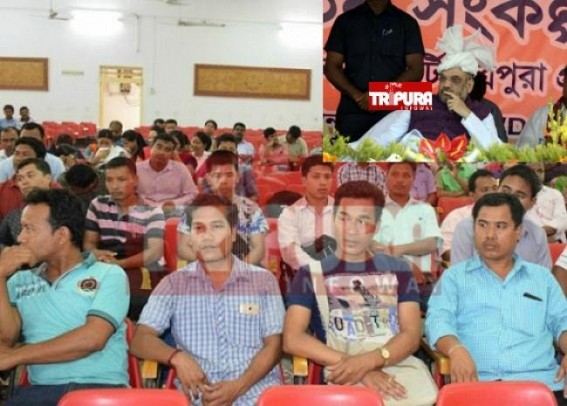 10,323 teachers met Amit Shah, but fail to answer â€˜why Supreme Court cancelled their jobsâ€™ 