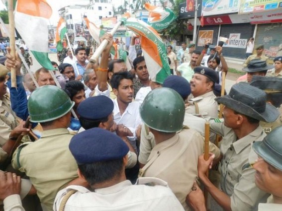 CPI-M's B Team Congress thanks people making 12 hrs strike as success