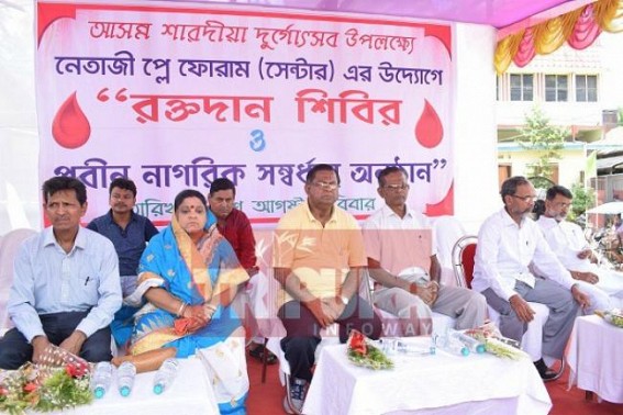 Leaders attend the Richest Club's Saradiya programme that will make 60 ft Durga idol 