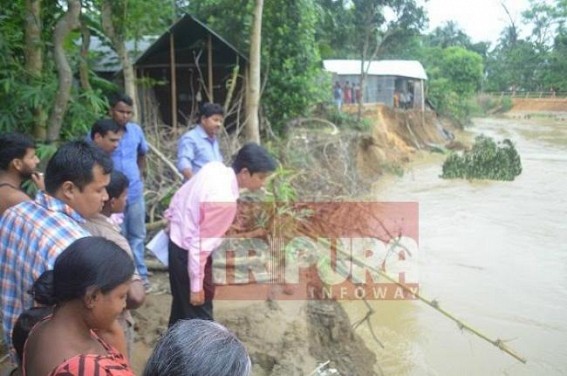 SDM visits flood affected areas SDM visits flood affected areas