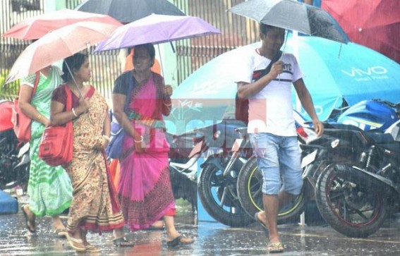 Showers continue on Northeast 