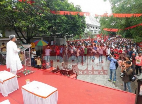 'Don't join BJP' : says nervous Manik Sarkar 'Don't join BJP' : says nervous Manik Sarkar