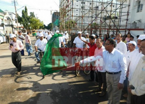 Tripura celebrates World Honey Bee Day Tripura celebrates World Honey Bee Day