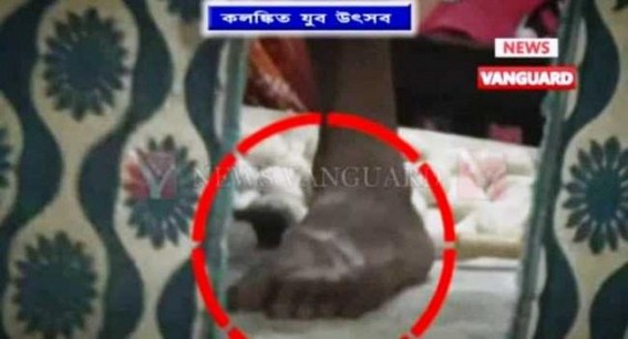 Chappati-making-by-legs for Northeast artists video goes viral