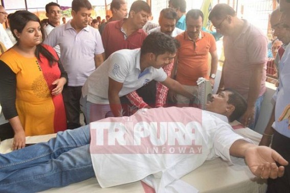 Tripura Health Minister donates blood on Gandhi Jayanti