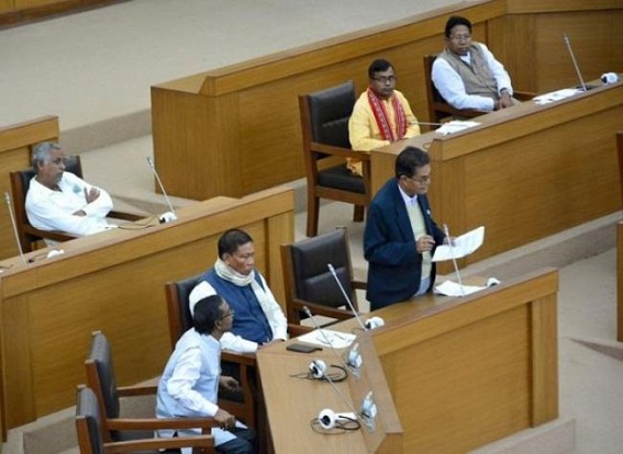 Roars erupt in Tripura Assembly on cancellation of existing recruitment