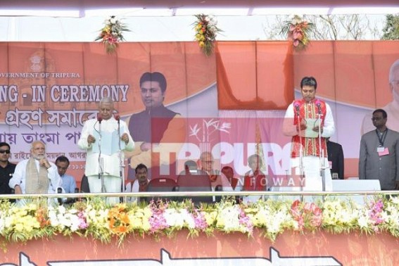 CM, Deputy CM, 7 Ministers take oath