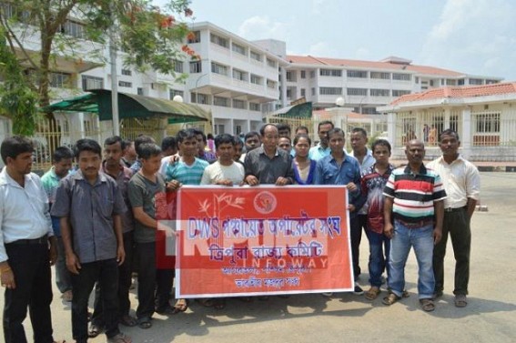 Panchayat Operators place 7 demands before DWS Minister 