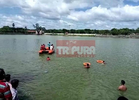 24 hrs gone, Searches continues for missing man at Udaipur Matabari lake 