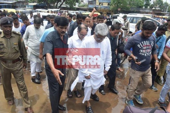 â€˜Itâ€™s not right ! They must discuss before bulldozingâ€™ : â€˜Powerlessâ€™ Manik Sarkar says after CPI-Mâ€™s illegal party offices demolitions by BJP Govt  