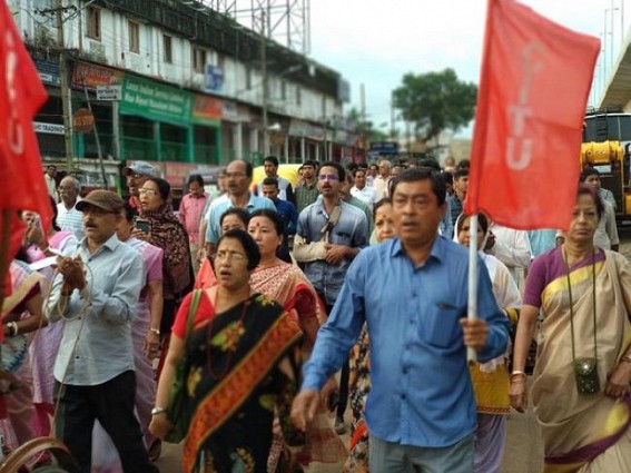 â€˜Save Red Fort, remove BJPâ€™ : Comrades on May Day