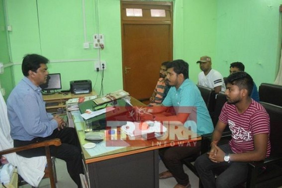 SFI, TSU place deputation to Minority Welfare Dept Director