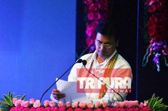 â€˜7th Pay Commission soon for Govt Employeesâ€™ : says CM 