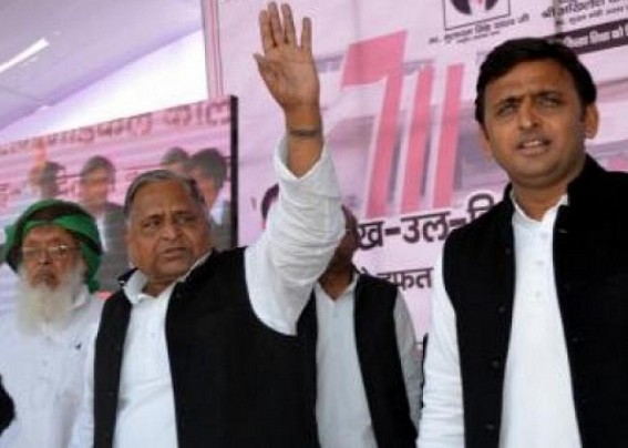 SC seeks CBI response on DA case against Mulayam, Akhilesh SC seeks CBI response on DA case against Mulayam, Akhilesh