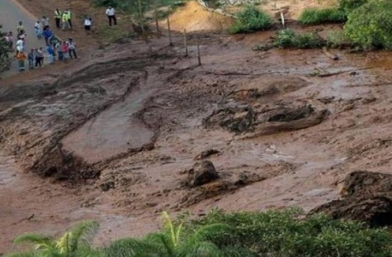 2 killed 25 missing in Maharashtra dam burst