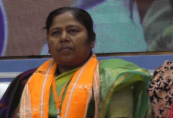 â€˜Businessmen are Braver than soldiers in duty at J&K bordersâ€™, says Pratima Bhowmik