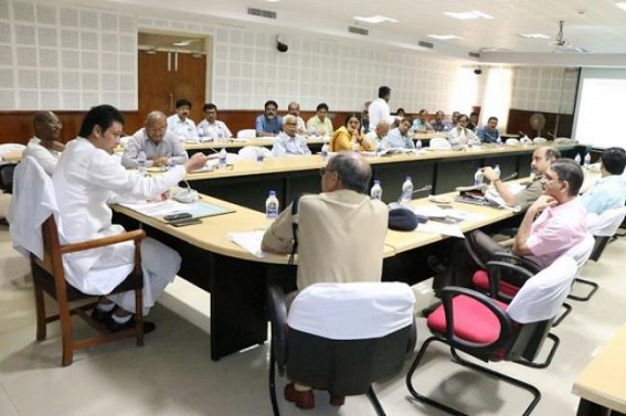 CM held review meeting at Secretariat