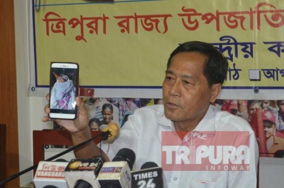 ‘Why helicopter rider Biplab Deb not meeting starving Bru community’s people’, asks Jitendra Chaudhury, condemns Mizoram, Central Govt’s inhumanity ‘Why helicopter rider Biplab Deb not meeting starving Bru community’s people’, asks Jitendra Chaudhury, condemns Mizoram, Central Govt’s inhumanity