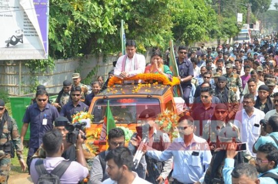 CMâ€™s roadshow cheers massive public gathering at Badharghat