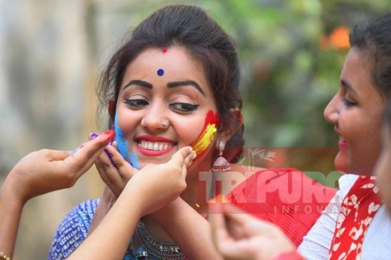 Holi, the festival of colour begins in Tripura
