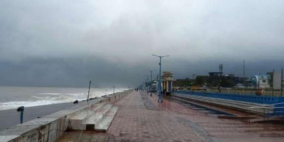 Cyclone Amphan: Landfall begins, to continue for 4 hours