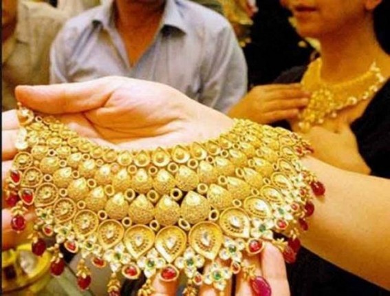 Gold may cross Rs 52,000 per 10 grams by Diwali Gold may cross Rs 52,000 per 10 grams by Diwali