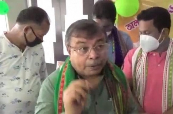 Blood Donation camp is a 'Positive Protest' but 'Road Blockade' is 'Negative Protest' : Minister Ratanlal Nath 