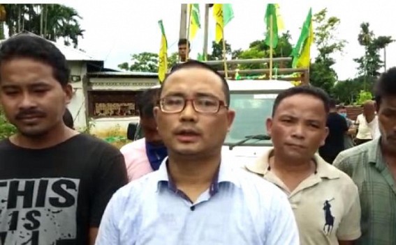 IPFT worker murdered in Gandachera, wife critically injured