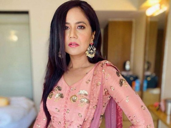 Roopal Tyagi wants to experience simple, real love story