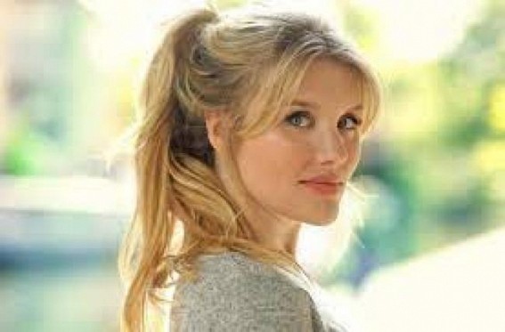 Emerald Fennell opens up on her 'Cinderella' challenge