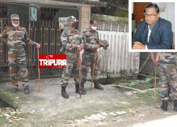 Crime Branch Raided former CPI-M Minister Pabitra Kar's House in Money Laundering Case : Media Persons were not Allowed to enter inside  