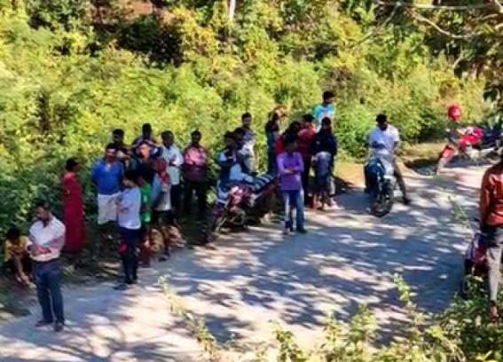 Hanging Dead Body found in Kumarghat Hanging Dead Body found in Kumarghat