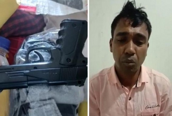 Thief was caught red-handed in IGM hospital with a Plastic Gun while stealing in Nurse Room