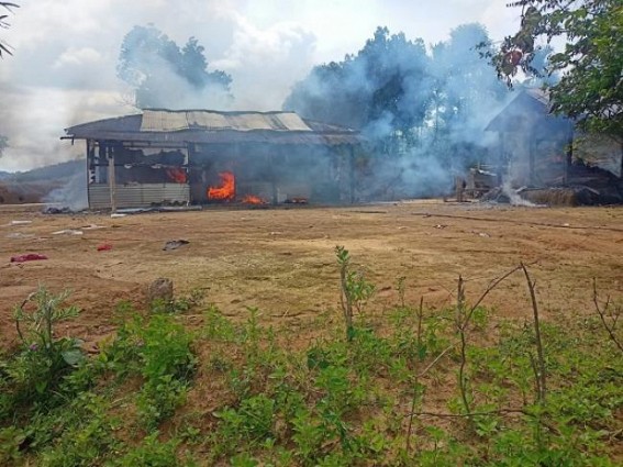 Damchara: Clashes erupted among two groups centering land occupying issues