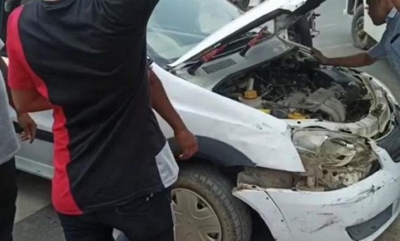 Head on Collision among two vehicles due to negligence of Traffic Department