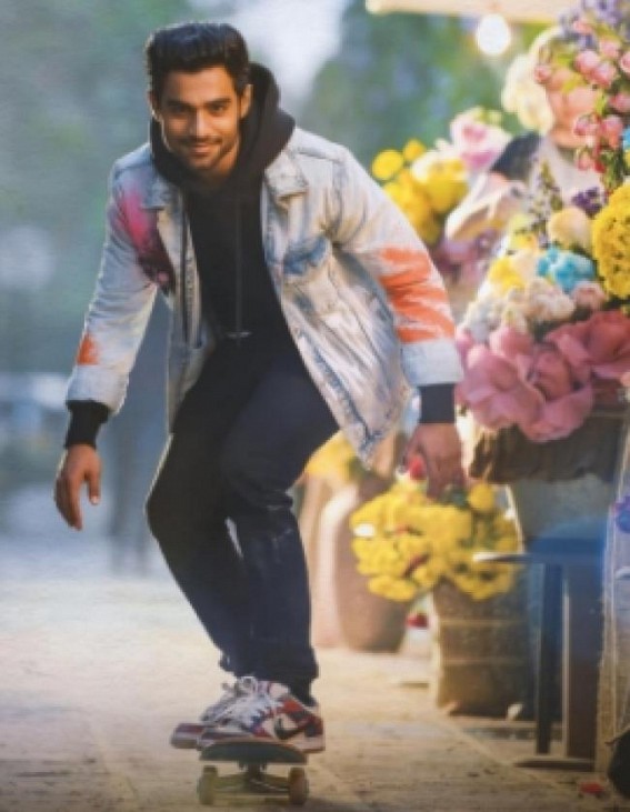 Gali Janardhan Reddy's son Kireeti to make debut with multilingual film Gali Janardhan Reddy's son Kireeti to make debut with multilingual film