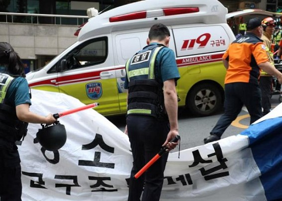 7 dead in S.Korea office building fire
