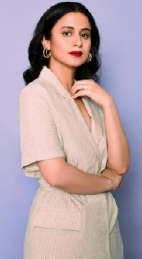 Rasika Dugal wraps up second schedule of supernatural horror 'Adhura' Rasika Dugal wraps up second schedule of supernatural horror 'Adhura'