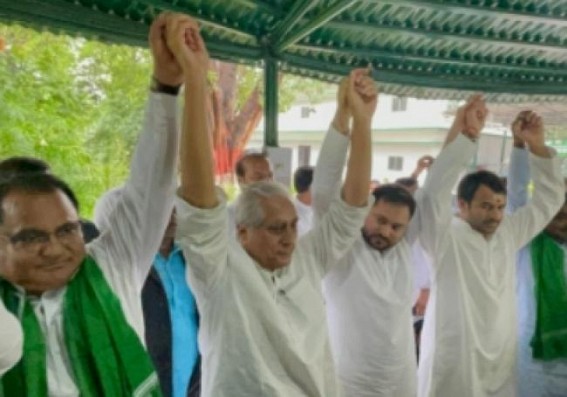 Four AIMIM MLAs join RJD in Bihar