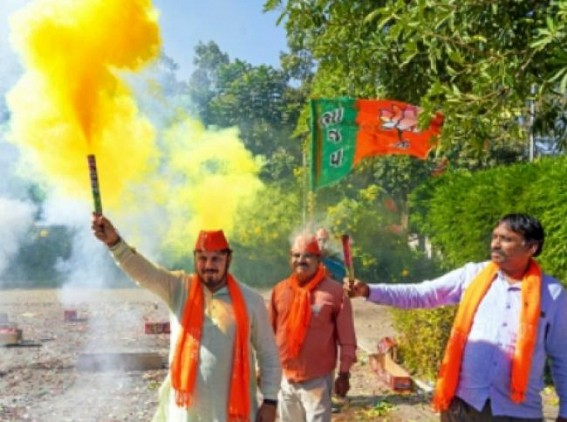 AAP plays 'villain' for Cong in Gujarat as BJP scripts massive win