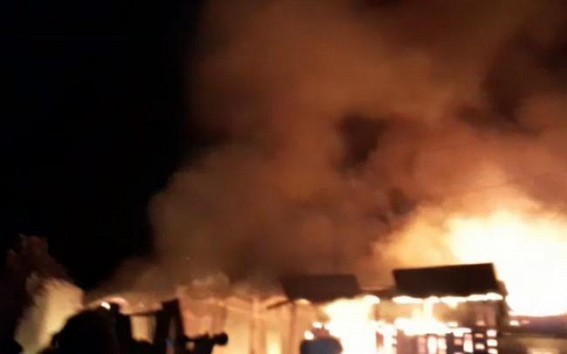 North Kalamchaura Chowmuhani Bazaar burnt into ashes in a mysterious fire